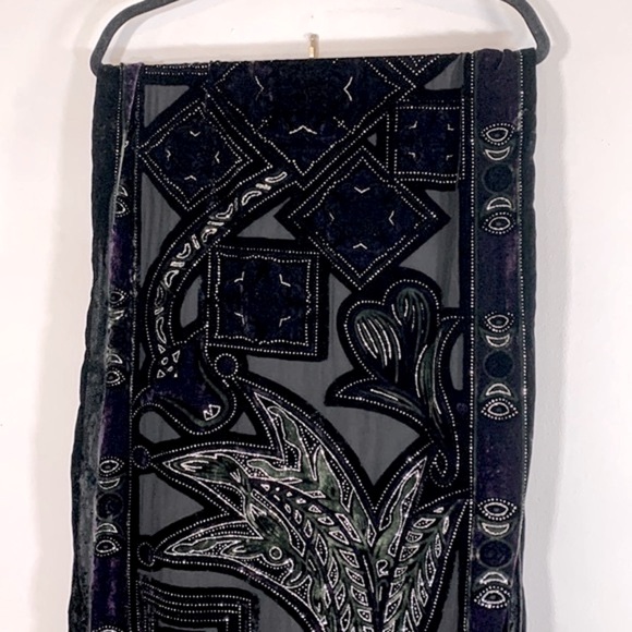 Boho Fringe Metallic Embellishments 18”Wide x 60” Long Felt Black Table Runner - Picture 4 of 13